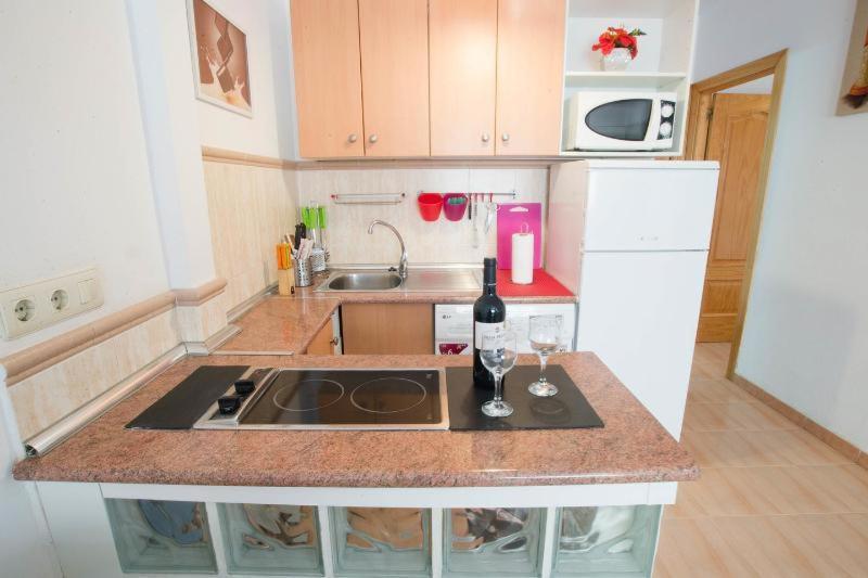 Apartamento Veronica H Malaga Luaran gambar